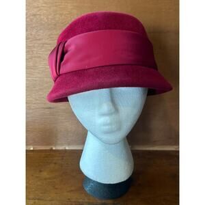 Vtg 1960s Deluxe Velour Merrimac Body Imported Fur Felt Burgundy Cloche Hat USA